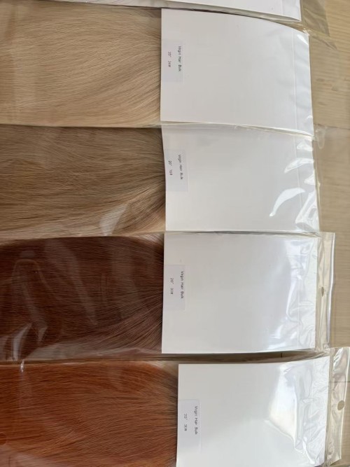 Seamles tape in hair extensions